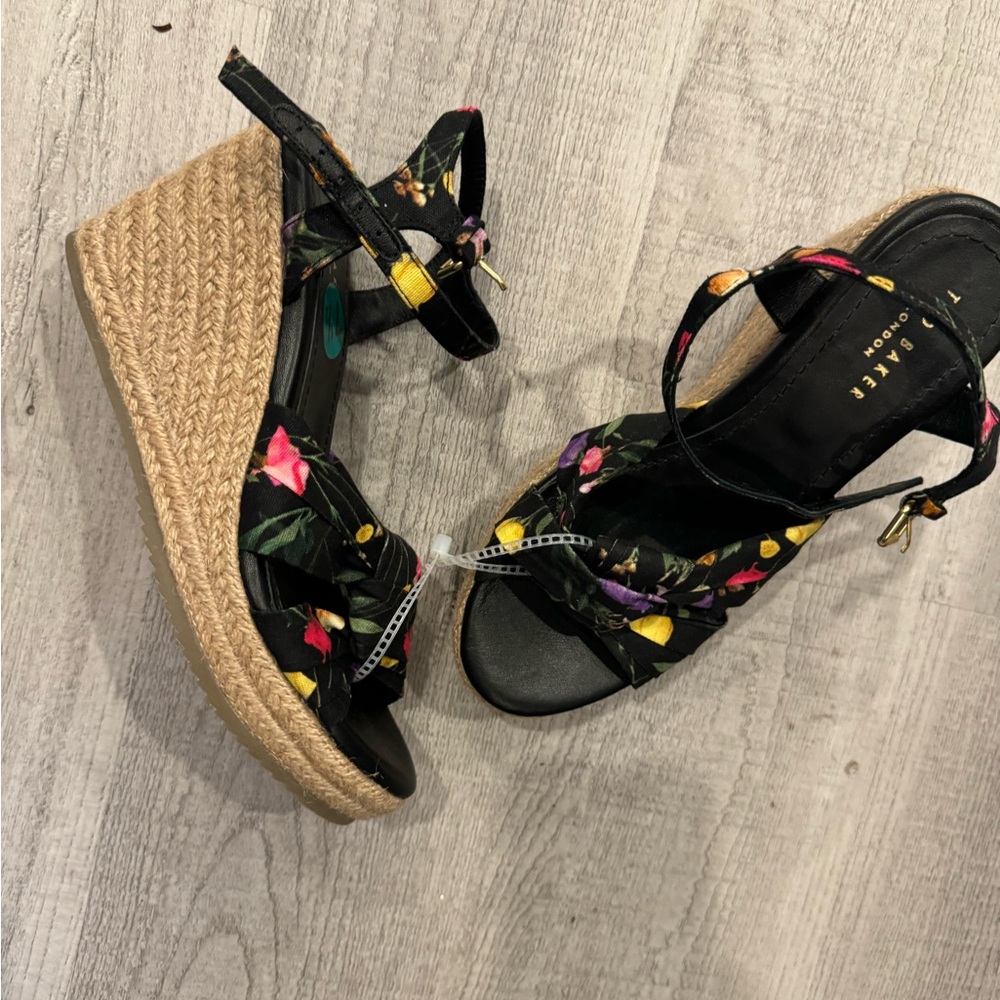 🌸Ted Baker London Cardone Floral Print Espadrille 🌸 7.5 M NWT